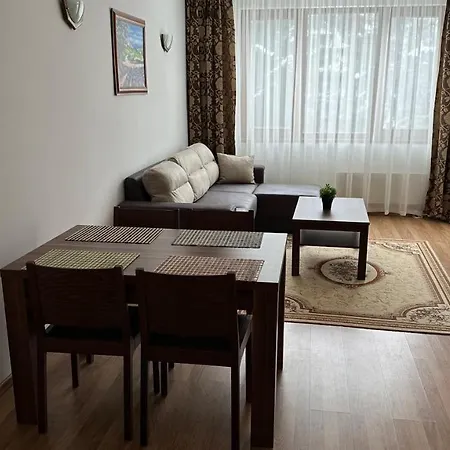 в затворен комплекс рила парк-конярски в курорта アパート