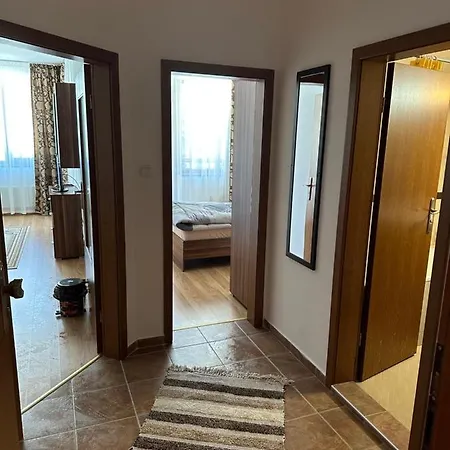 Apartmán в затворен комплекс рила парк-конярски в курорта Borovec
